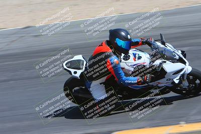 media/Mar-25-2024-Moto Forza (Mon) [[8d4319bd68]]/3-Intermediate Group/Session 4 (Turn 10 Inside)/